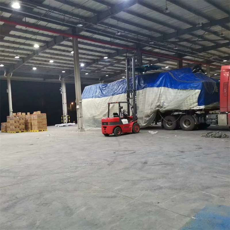 武乡县色达县进仓物流：多元专线直达运输探秘